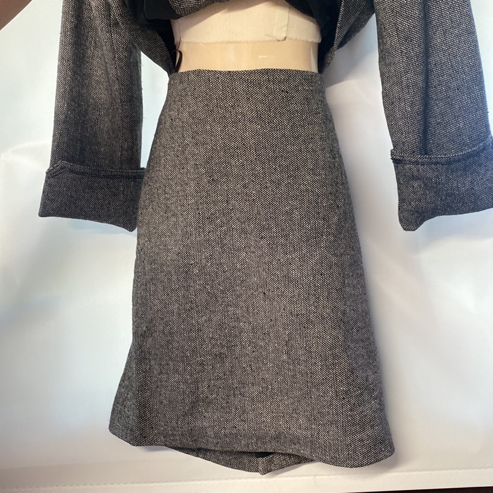 Women skirt suit nwt - Picture 4 of 6